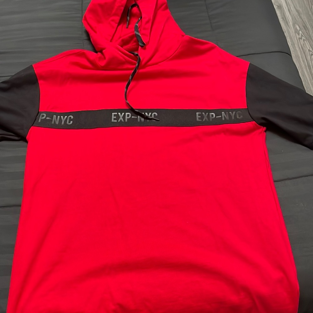 Express short sleeve hoodie size m